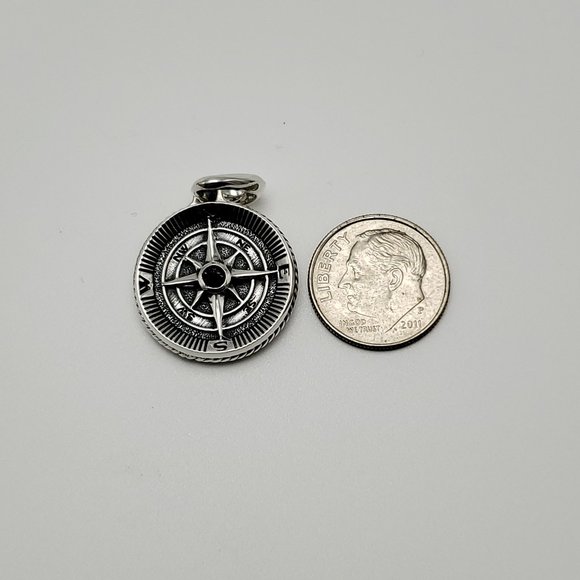 David Yurman Compass Pendant - Picture 4 of 6